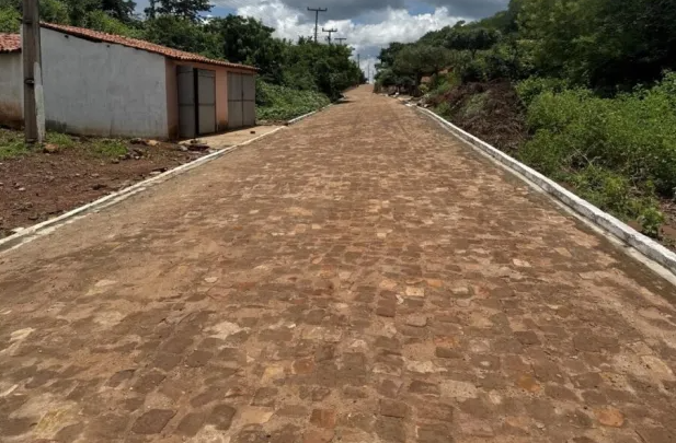 Idepi anuncia início da pavimentação em paralelepípedo de vias em Teresina