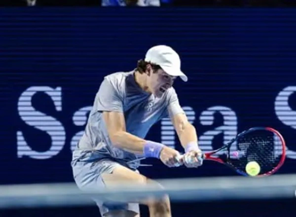 João Fonseca vence e avança à final inédita de ATP 500 em Basileia