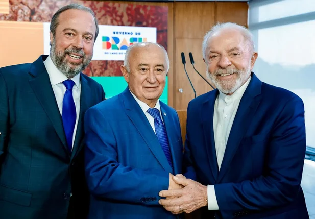 Júlio César com presidente Lula