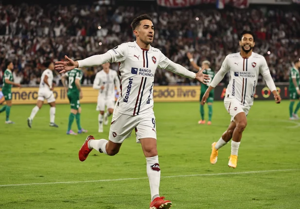LDU atropela Palmeiras nas semifinais da Libertadores
