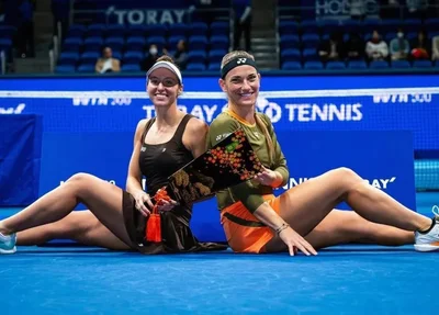 Luisa Stefani e Timea Babos conquistam o título de duplas do WTA 500 de Tóquio