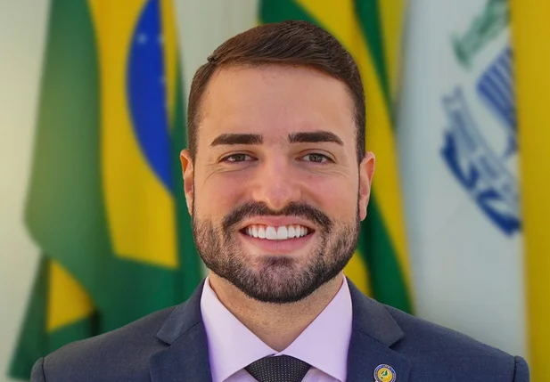 Manoel Portela Neto, prefeito de Aroazes