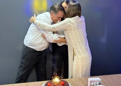 Michelle Bolsonaro publica foto em homenagem ao aniversário da filha