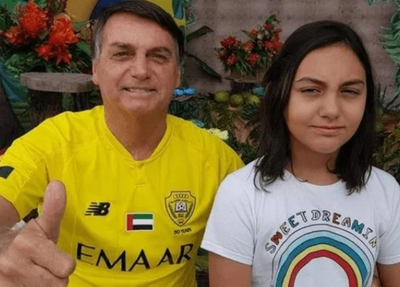 Moraes autoriza Bolsonaro a comemorar 15 anos da filha em casa