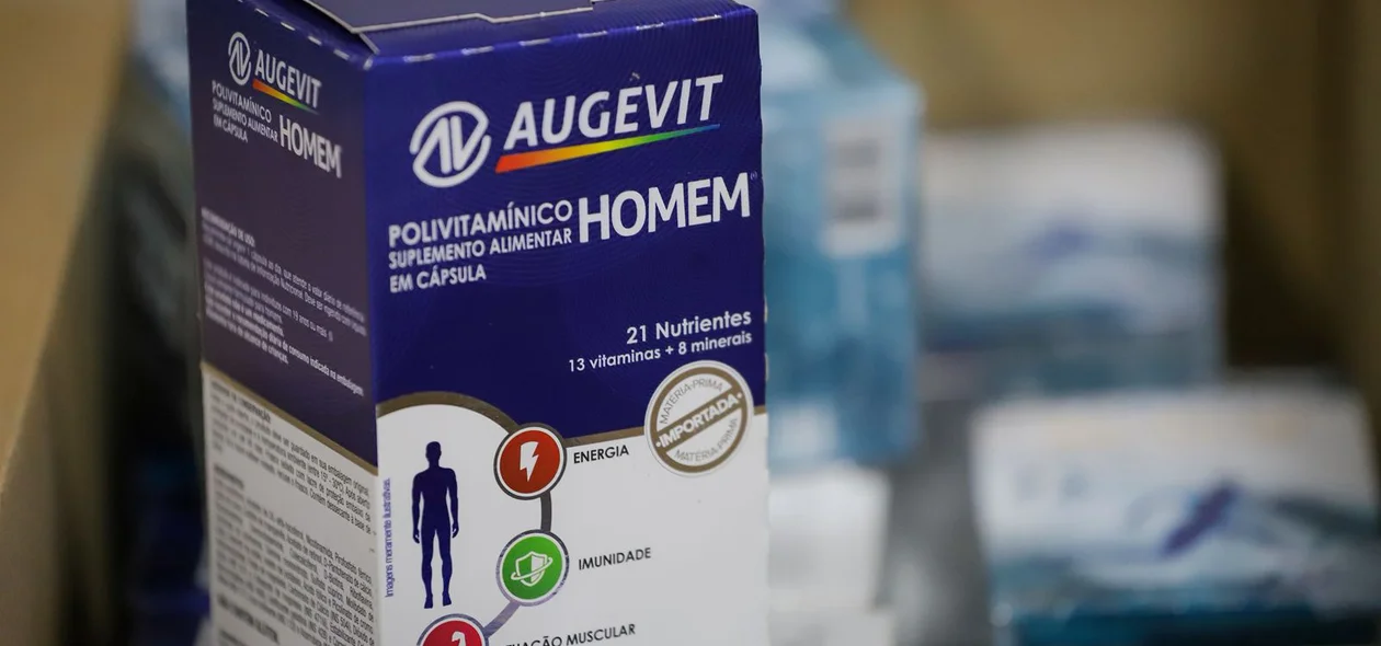 Os medicamentos foram apreendidos nesta quarta-feira