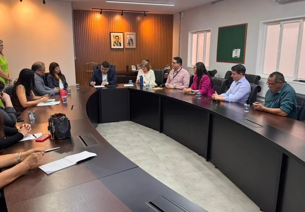 Piauí instala Sala de Situação para emergências por intoxicação por metanol