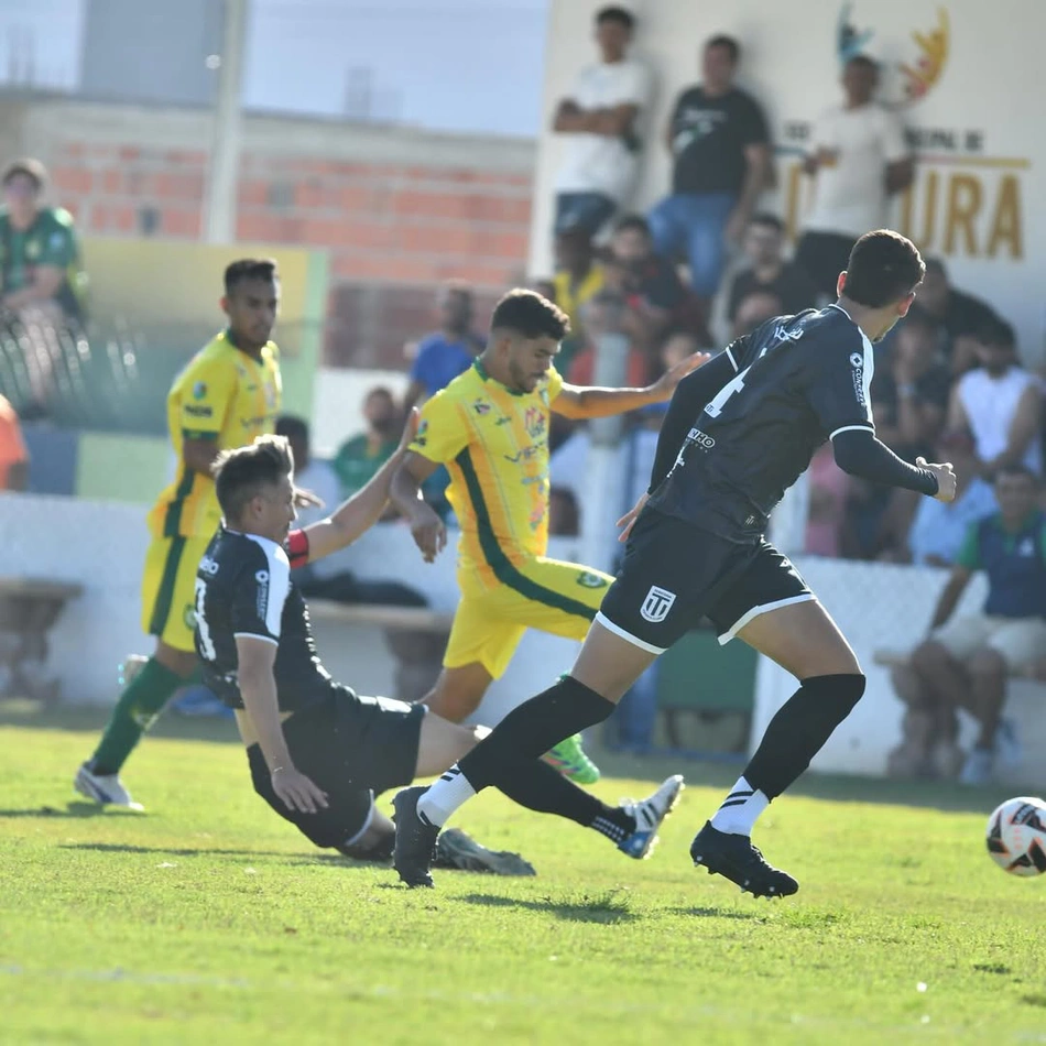 Picos e Teresina ficam no empate sem gols pelo Piauiense Série B