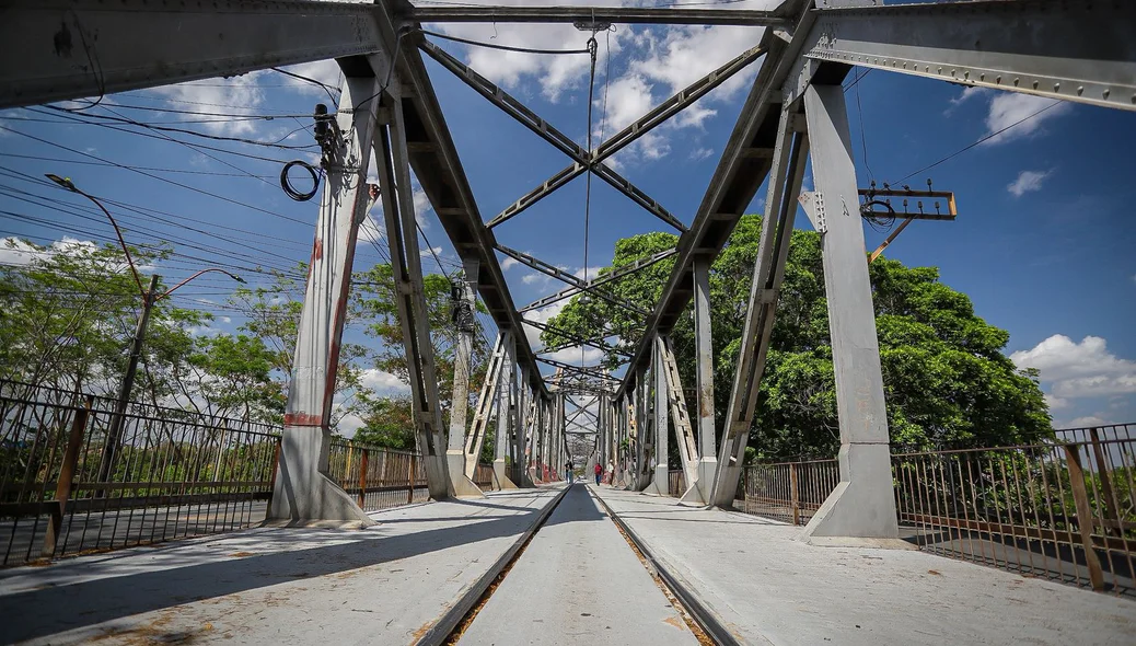 Ponte Metálica será reaberta ao tráfego no dia 6 de outubro