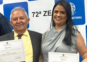 Prefeito Antonio Luis e a vice-prefeita Camila Feitosa atual secretária de Saúde