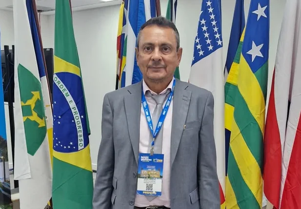 Prefeito Edson Carvalho