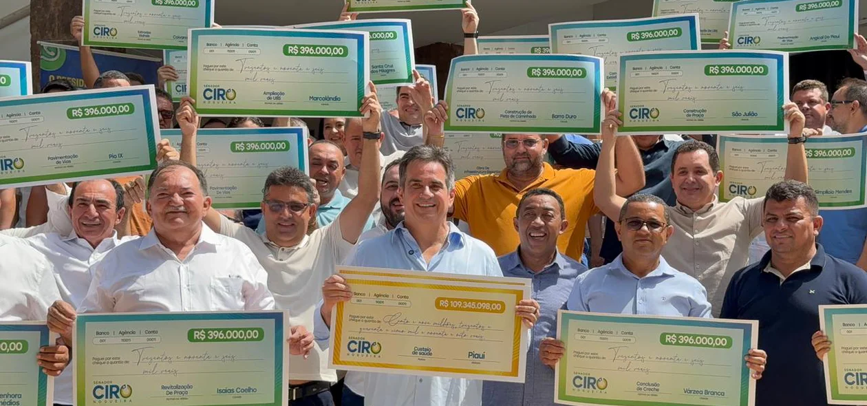 Prefeitos dos municípios que receberam recursos
