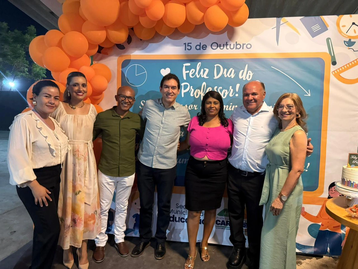 Prefeitura de Caracol realiza festa em homenagem aos professores da rede municipal de ensino