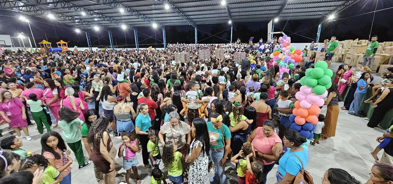 Prefeitura de Esperantina inicia programação do Mundo Encantado