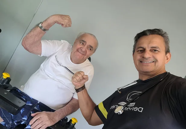 Professor Demóstenes Ribeiro