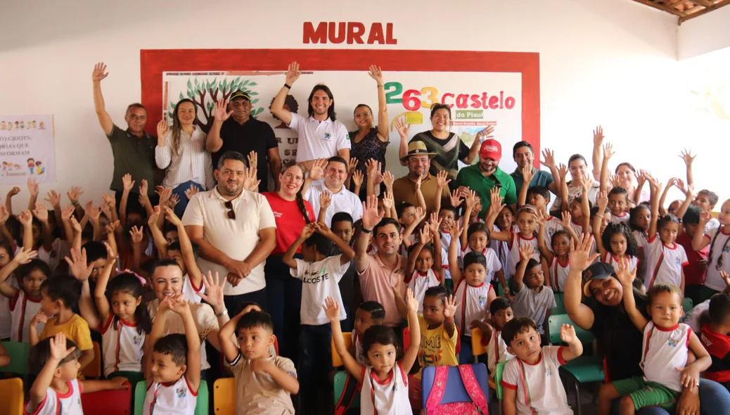 Público presente na reinauguração