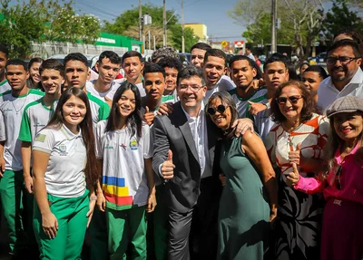 Rafael Fonteles entregou a revitalização da Praça do Renascença I