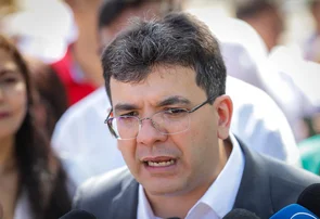 “Está com a faca e o queijo na mão para ganhar essa eleição”, diz governador Rafael Fonteles sobre Júlio César
