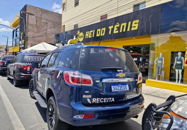 Receita Federal mira loja “Rei do Tênis” durante operação em Teresina