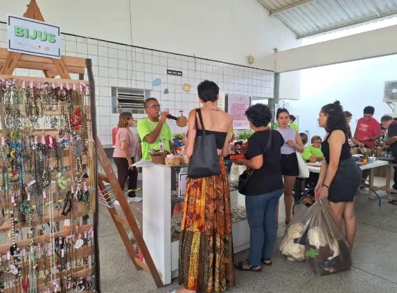 Rede Feminina de Combate ao Câncer recebe doações para o Bazar das Marias em Teresina