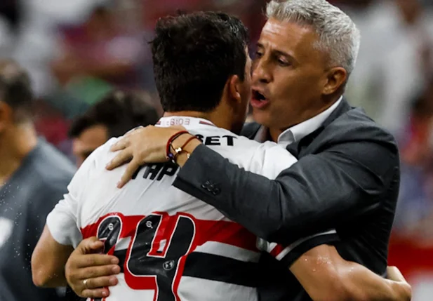 São Paulo vence Fortaleza com um a menos e volta a vencer no Brasileirão