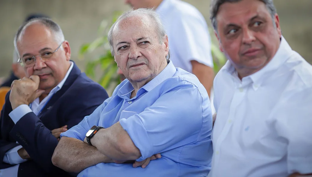 Sílvio Mendes assinou licitação