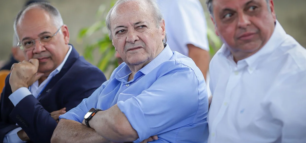 Sílvio Mendes assinou licitação