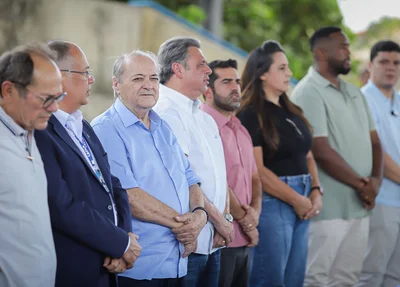 Sílvio Mendes durante solenidade