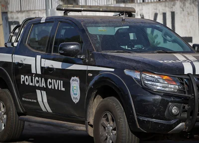 Viatura da Polícia Civil