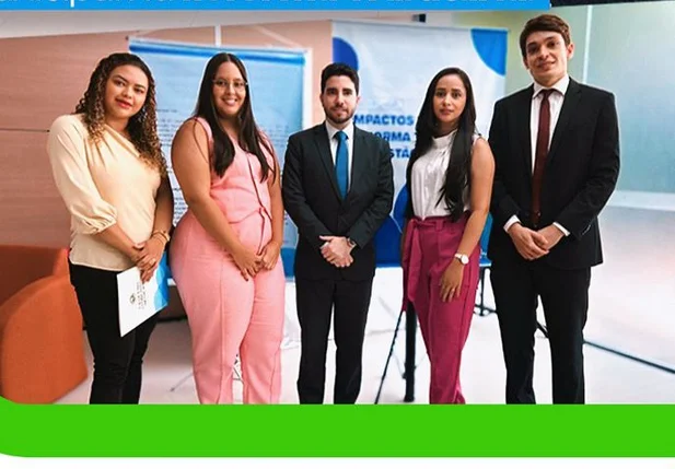 A equipe da Prefeitura de Baixa Grande do Ribeiro