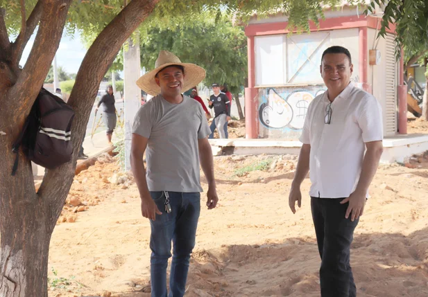 A obra foi vistoriada pelo prefeito Rogério Castro