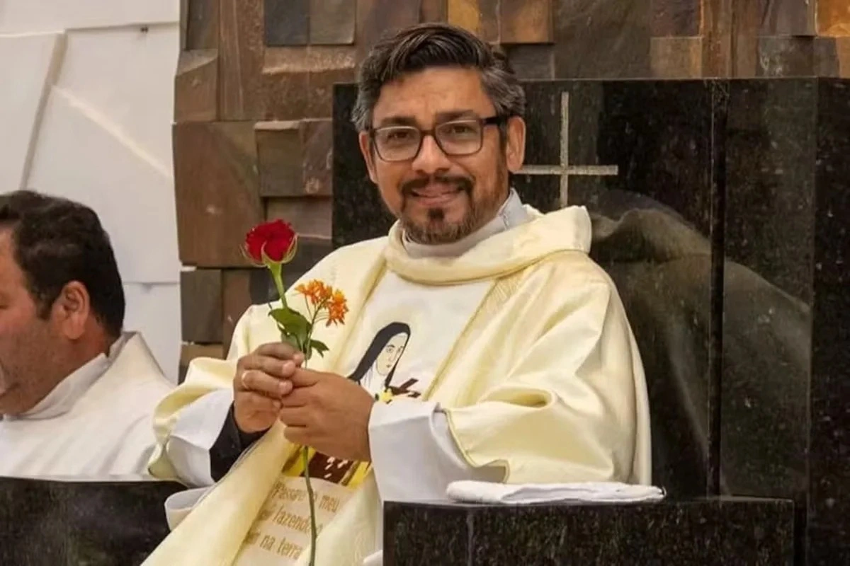 Alexsandro da Silva Lima