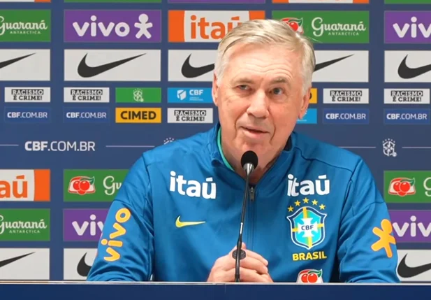 Ancelotti durante entrevista coletiva da Seleção Brasileira