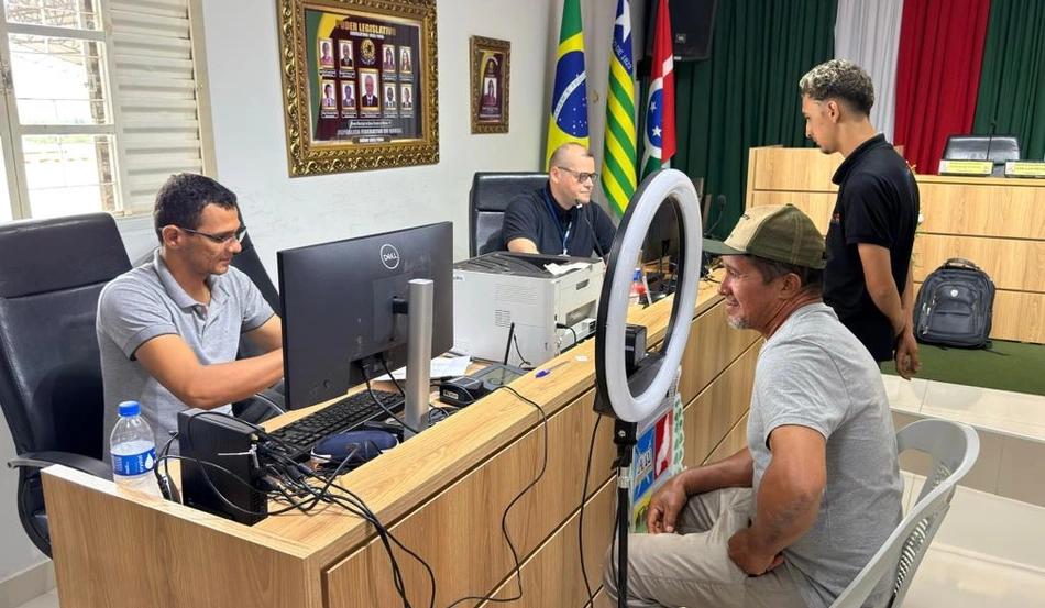 Baixa Grande do Ribeiro inicia atendimento para cadastramento biométrico de eleitores