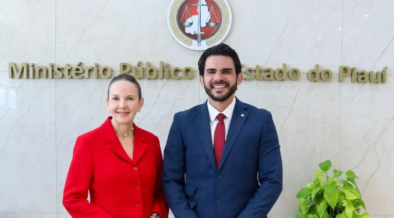 Cláudia Seabra e Dr. Marcus Kalume