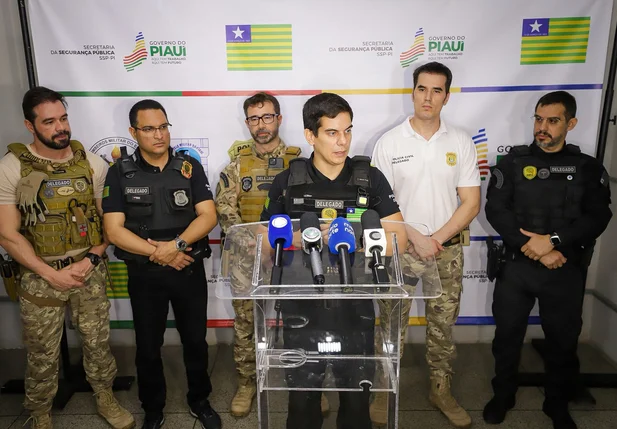 Coletiva realizada na sede da SSP-PI sobre a Operação Macondo