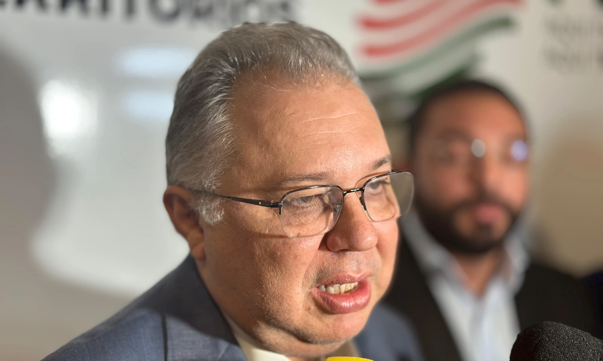 Deputado federal Florentino Neto