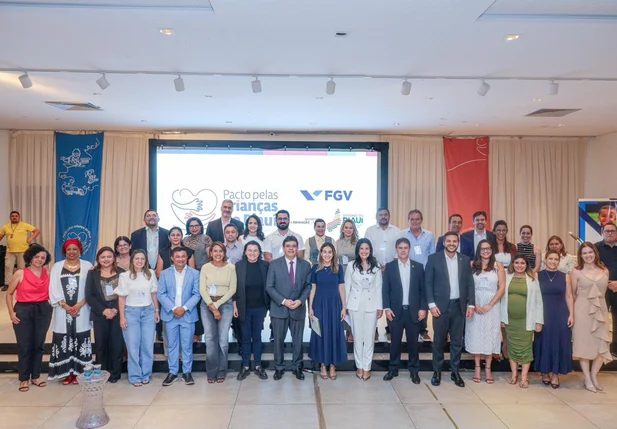 Deputado Severo participa do Curso Executivo em Políticas de Primeira Infância