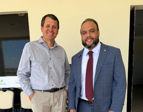 Deputado Ziza Carvalho visita Aprosoja-PI e dialoga sobre avanços do agronegócio no Cerrado piauiense