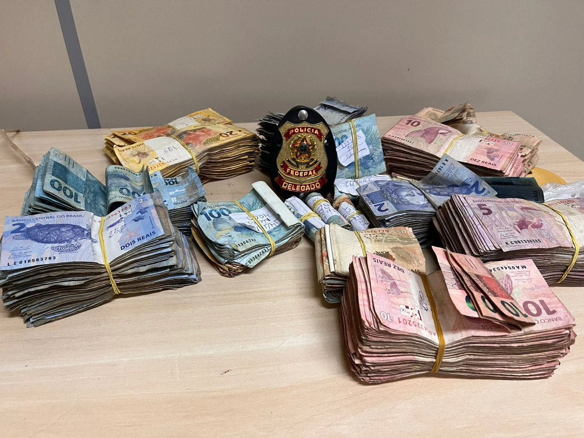 Dinheiro apreendido pela Polícia Federal