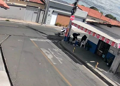 Dono de comércio e cliente são assaltados por dupla armada no Parque Piauí