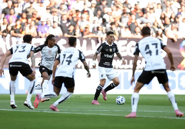 Em jogo movimentado, Corinthians e Botafogo ficam no empate pelo Brasileirão