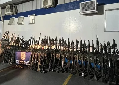 Entre os crimes investigados, está o furto de um fuzil