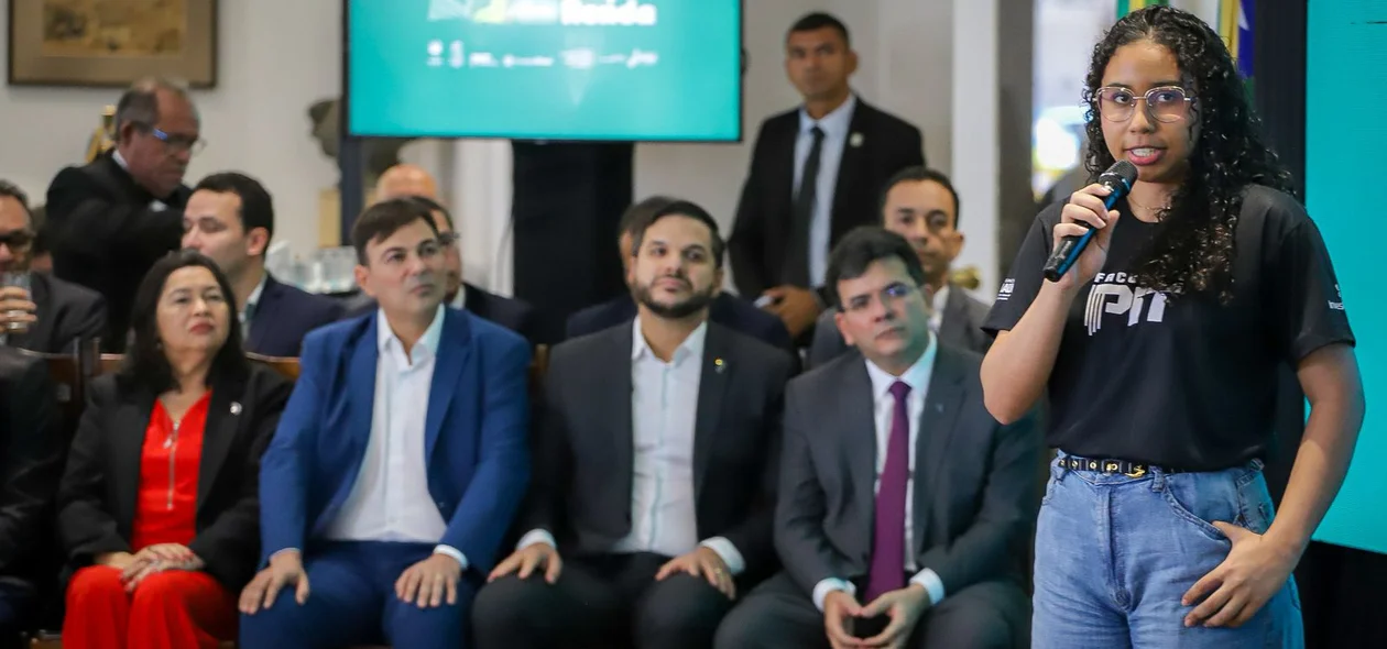 Evento aconteceu no Palácio de Karnak