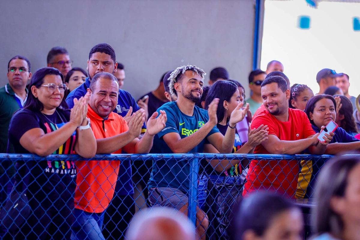 Evento contou com a participação de atletas e populares