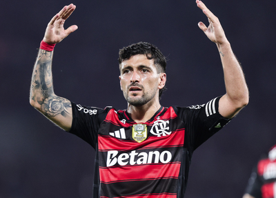 Flamengo vence Bragantino pelo Brasileirão
