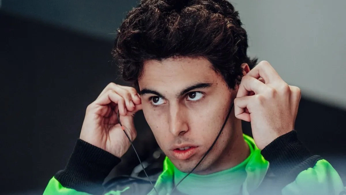 Gabriel Bortoleto, piloto da Sauber