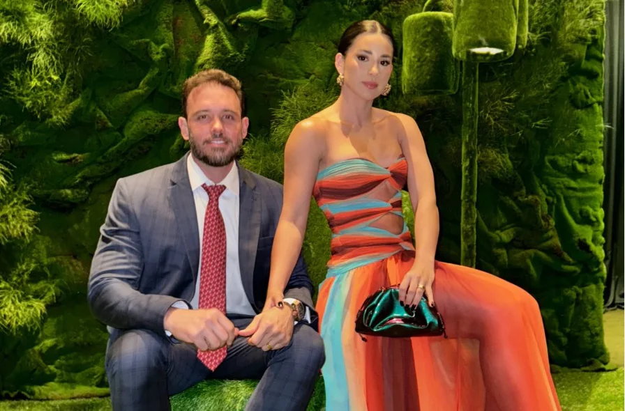 Haran Santhiago Girão Sampaio e a esposa Thamyres Leite Moura Coelho