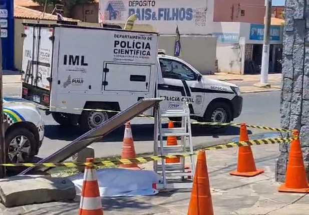 Homem morreu eletrocutado no bairro Lourival Parente