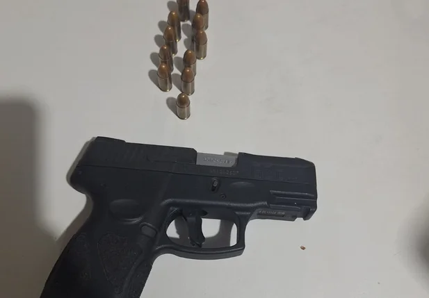 Homem portava uma pistola no momento do ocorrido