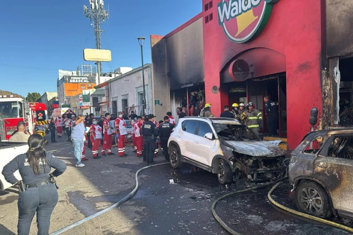 Incêndio em uma loja no centro da cidade de Hermosillo